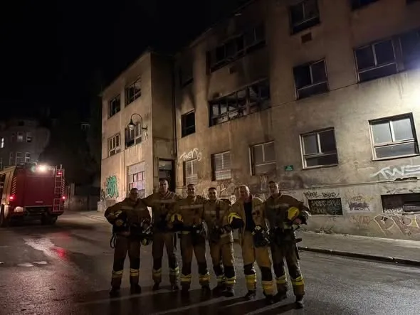 Sarajevski vatrogasci imali su tešku noć: Spašen je ljudski život i spriječeno širenje požara