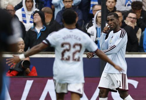 Soccer Football - UEFA Champions League - Club Brugge v Aston Villa - Jan Breydel Stadium, Bruges, Belgium - September 8, 2026 Aston Villa's Nicolas Jackson celebrates scoring their third goal REUTERS/Maurice Van Steen