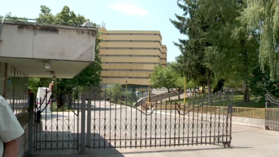 Prof. Milojević za N1: Vlast ne zanima ni narod ni privreda. Rasprodali su industriju, žive od kredita i PDV-a