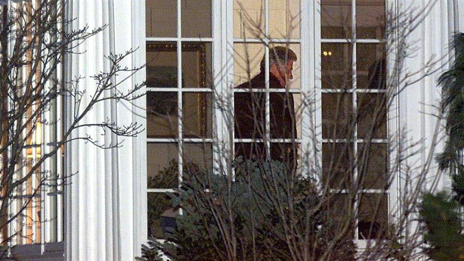 000_APW2000010604881