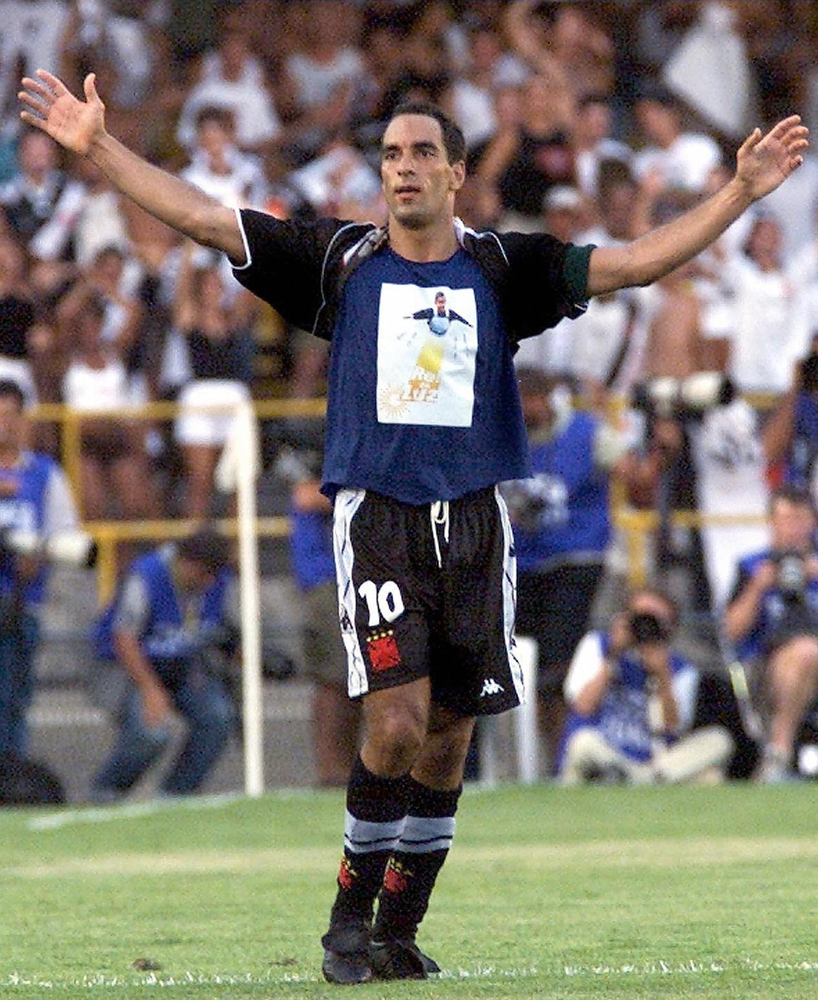 000_APW2001071001232