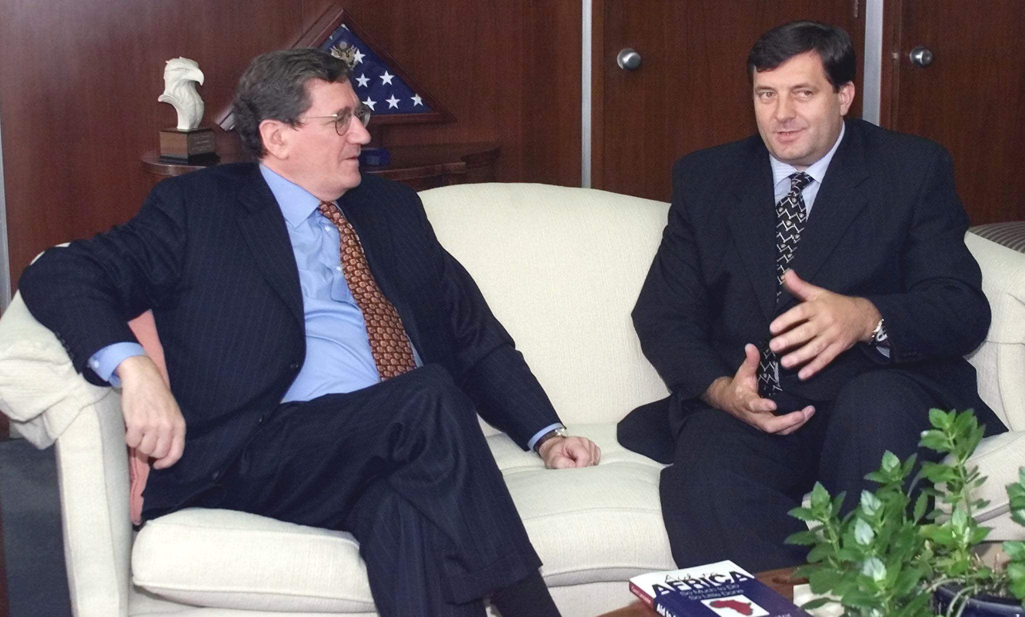 000_SAWH990928755290