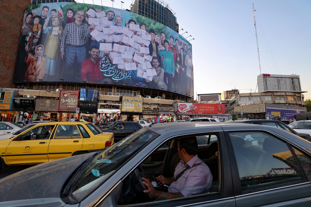 IRAN-POLITICS-VOTE