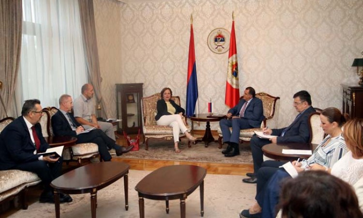 060718_EBRD_Dodik