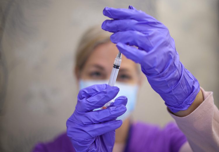 063_1309140393-750x520