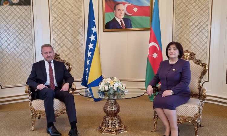 090621 izetbegovic - posjeta azerbejdzan