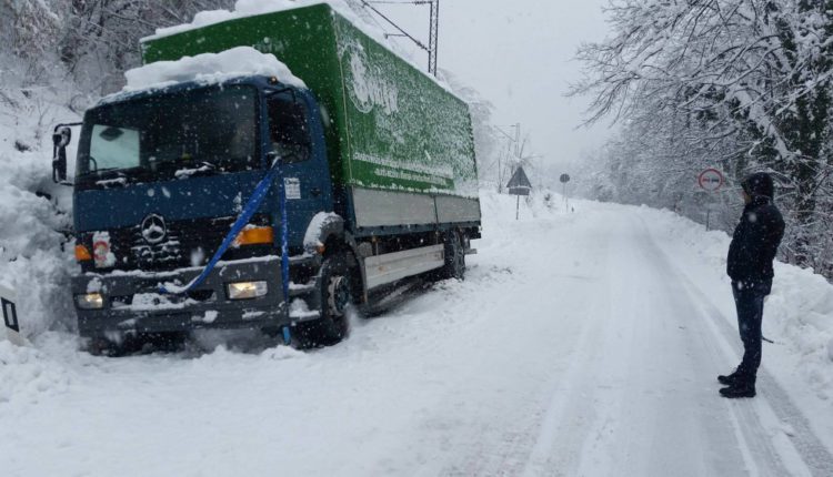 1000_1517671017snijeg_usk8-750x430