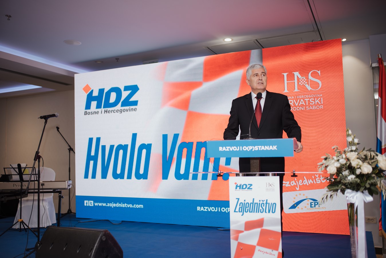 11-15 - Vec¦îer zahvale-086 (Copy)