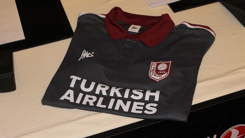 11003285_1580639432183486_1426367823_o