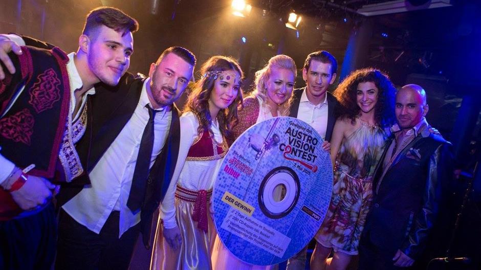 11289626_969400256423924_5237803570562402643_o