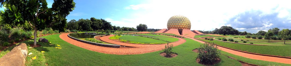 Facebook | Google Street View