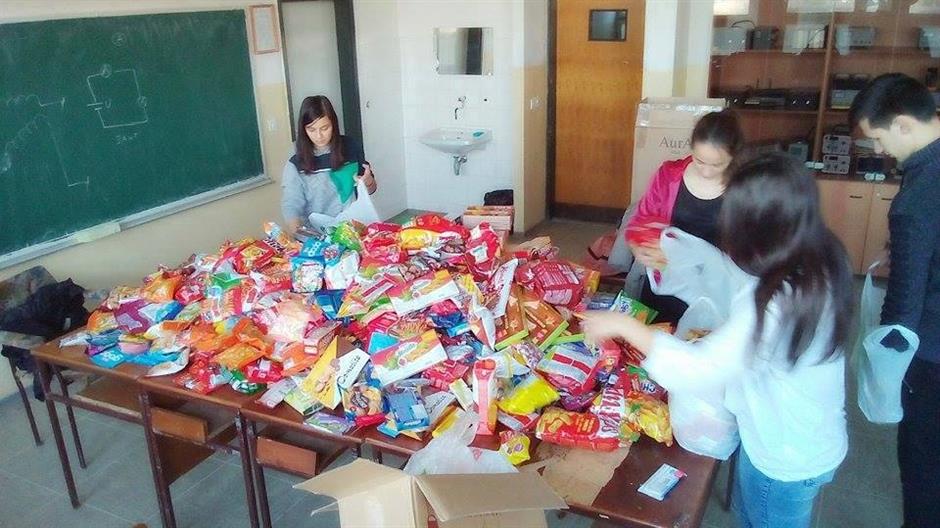 12540313_1052684644752773_1603640982_n