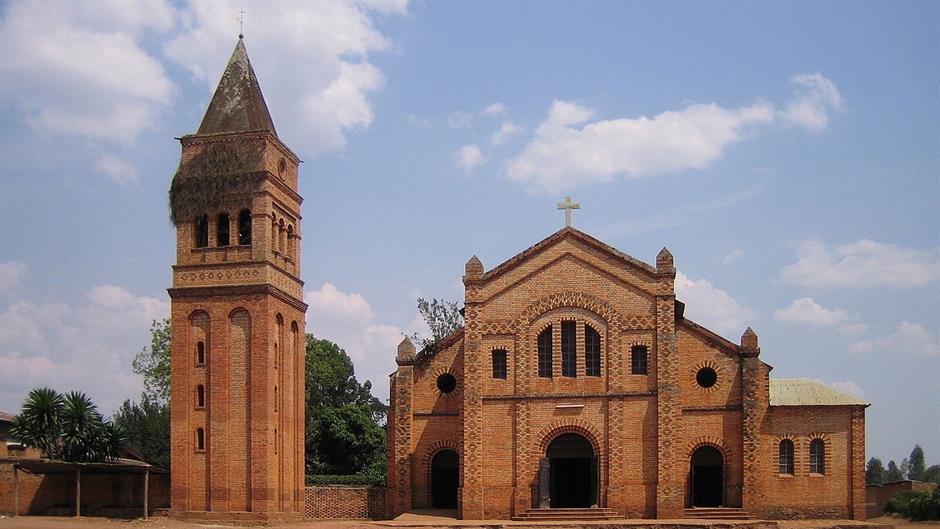 1280px-RwamaganaChurch