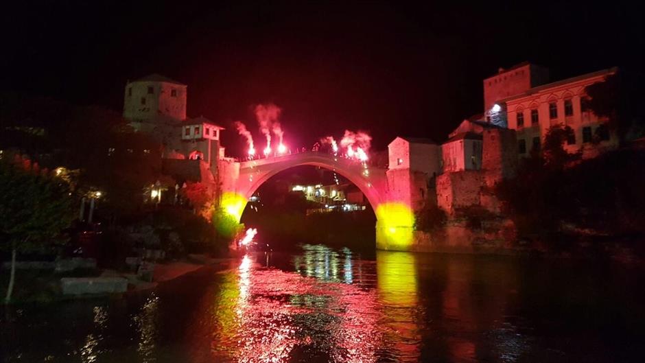 13128774_10206676422375481_854014556_o