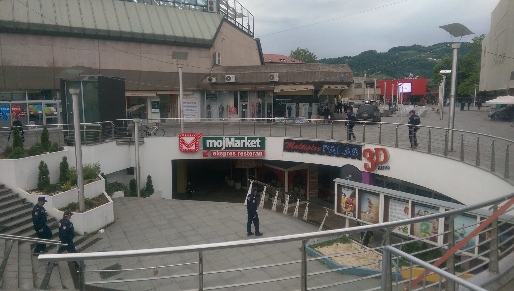 13210926_10153779939172979_1602861265_o