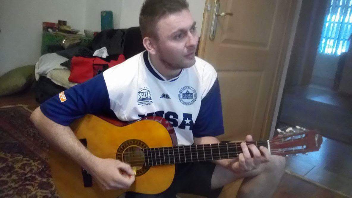 Facebook | Billy Andol