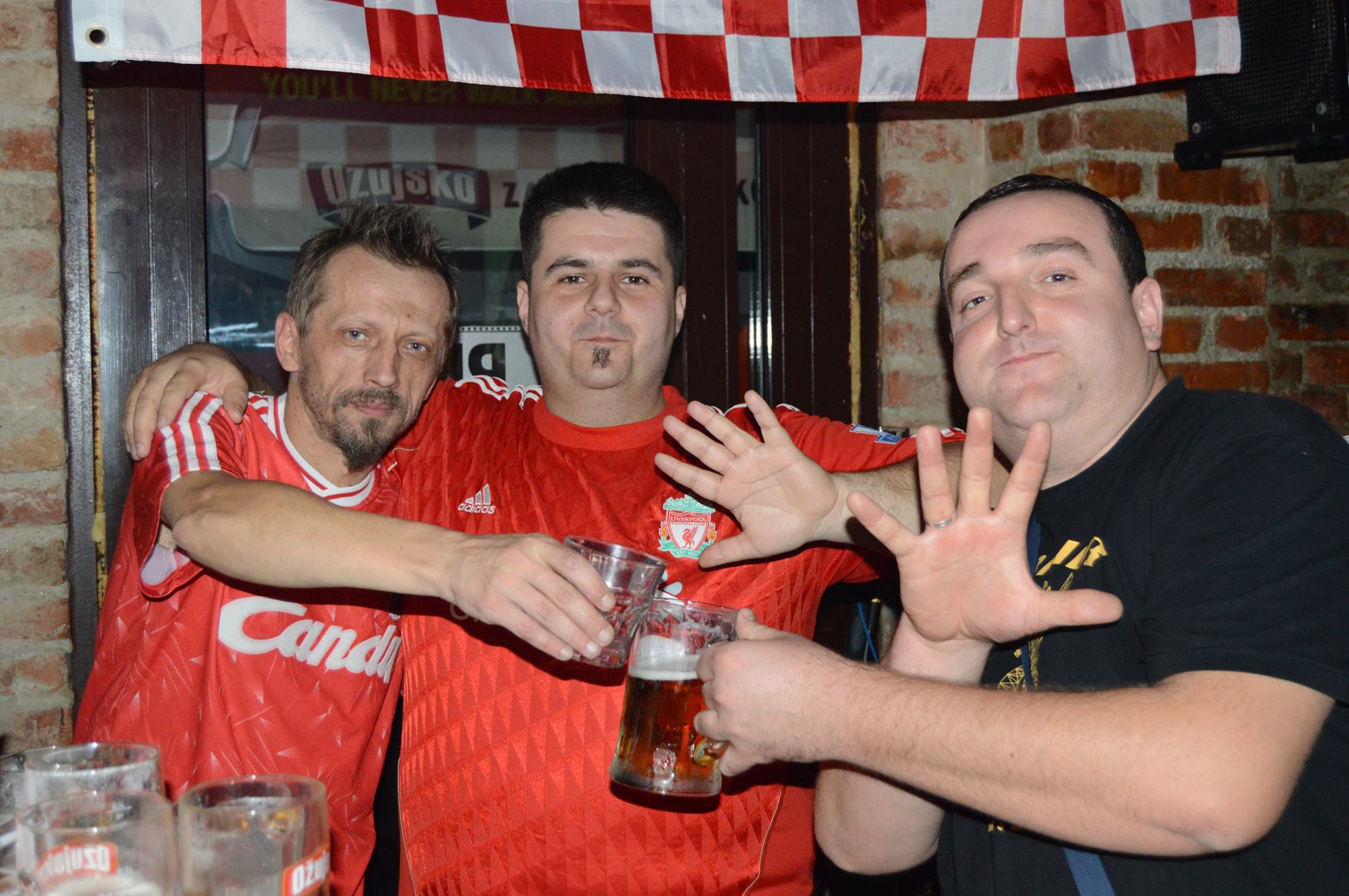 14567546_1331231380243707_4124452076280356275_o