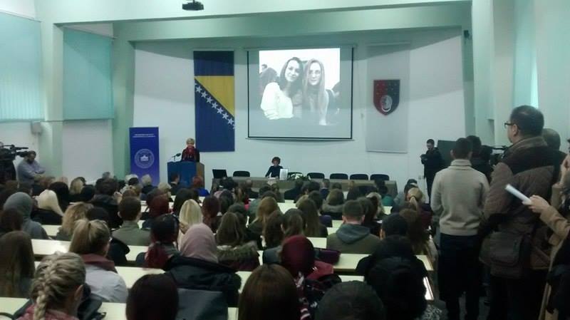 14686056_1296403347057697_1208236575_n