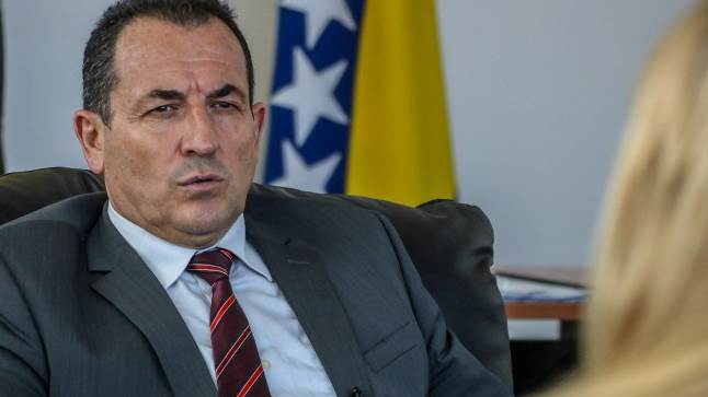 150820selmo_cikotic_markica