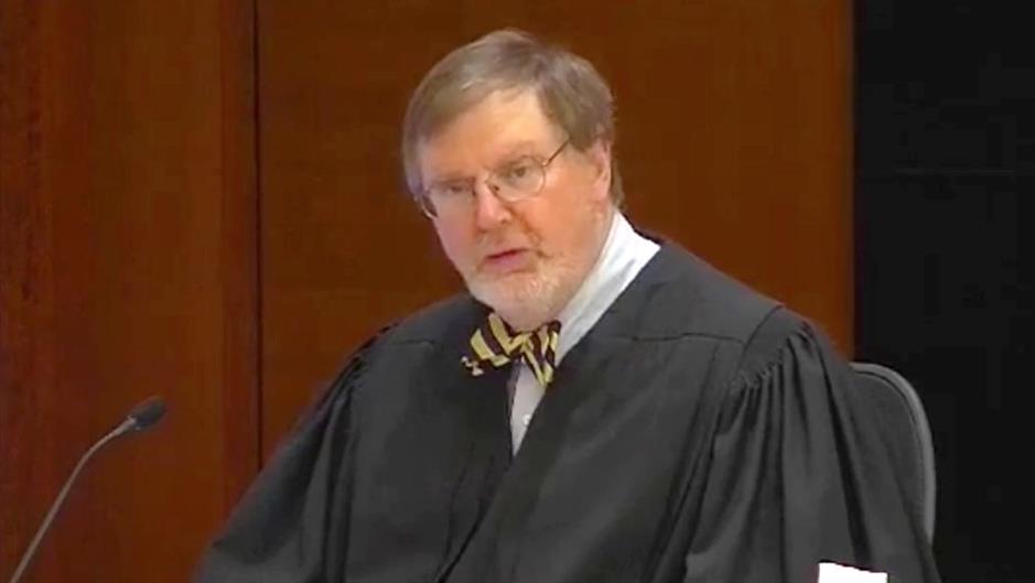 1509317113_5310245792001_5310232575001-vs