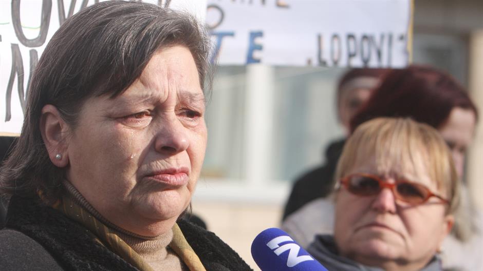 158  protesti radnika ispred tuzilastva