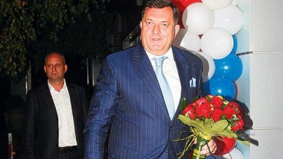 16128750_10154340403268693_206184841_n