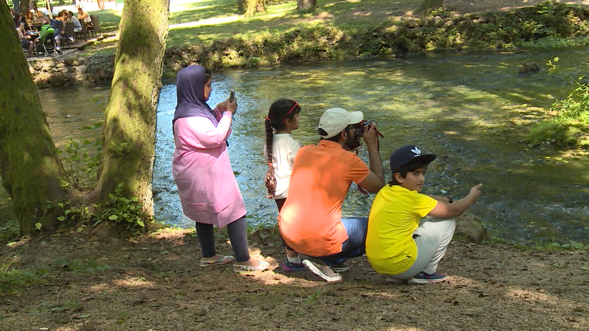 SA-.00_01_42_21.Still001