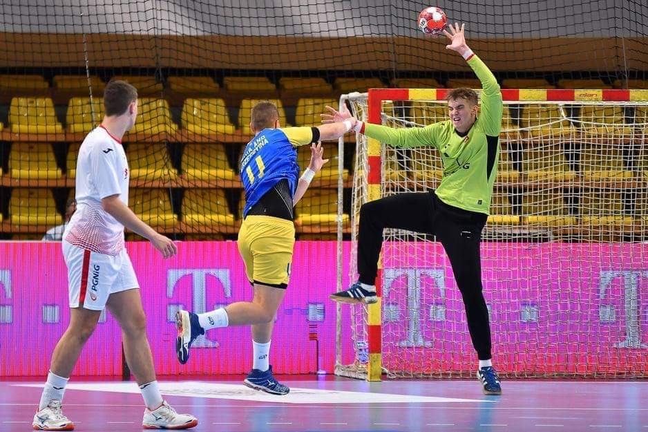 original-02553aef-2e74-4a14-9774-71511aff9542