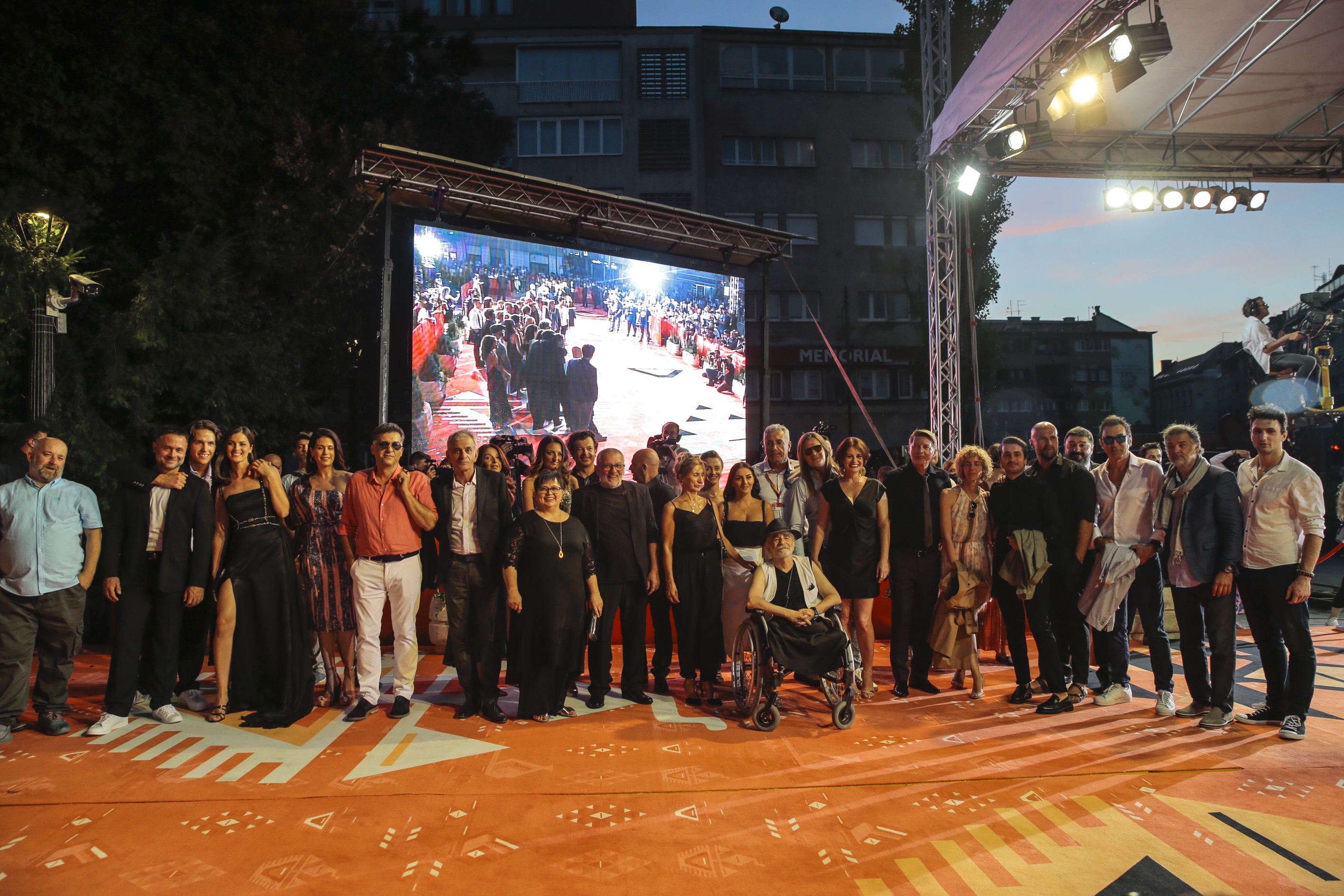 Brojne ličnosti prošetale crvenim tepihom: Sarajevo Film Festival je nešto čime se ponosimo