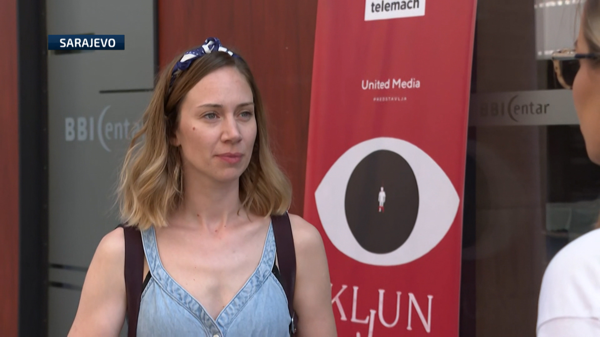 SA-.00_01_38_08.Still003