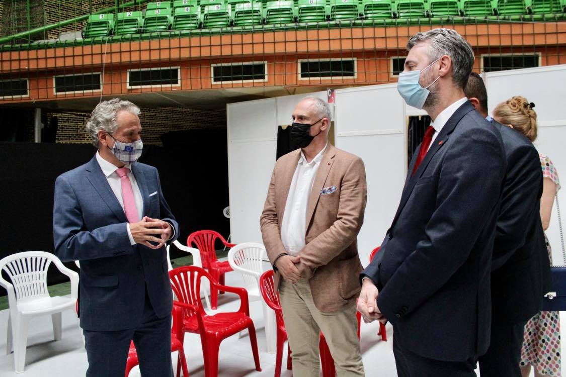 235810589_371981801252950_1987579701946474524_n