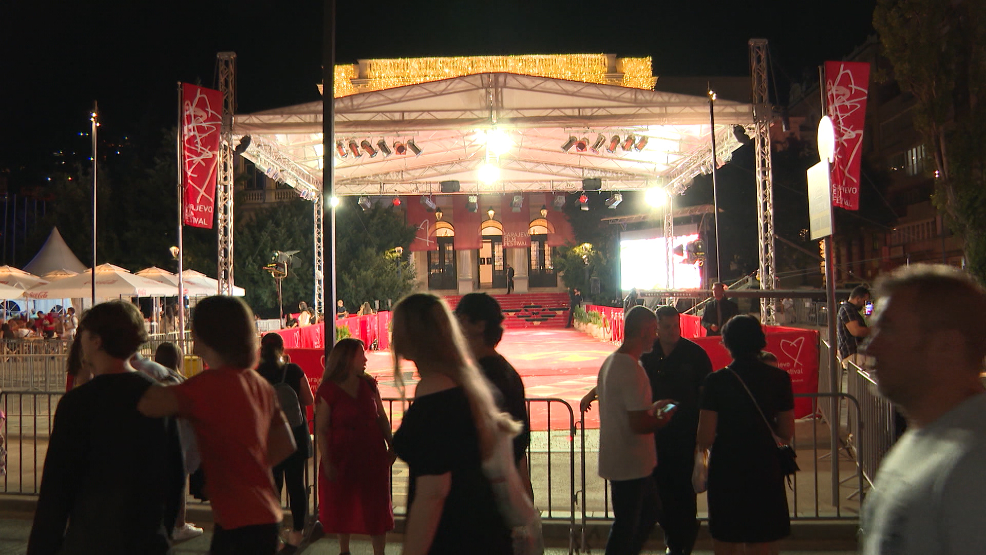 SA-.00_01_48_05.Still006