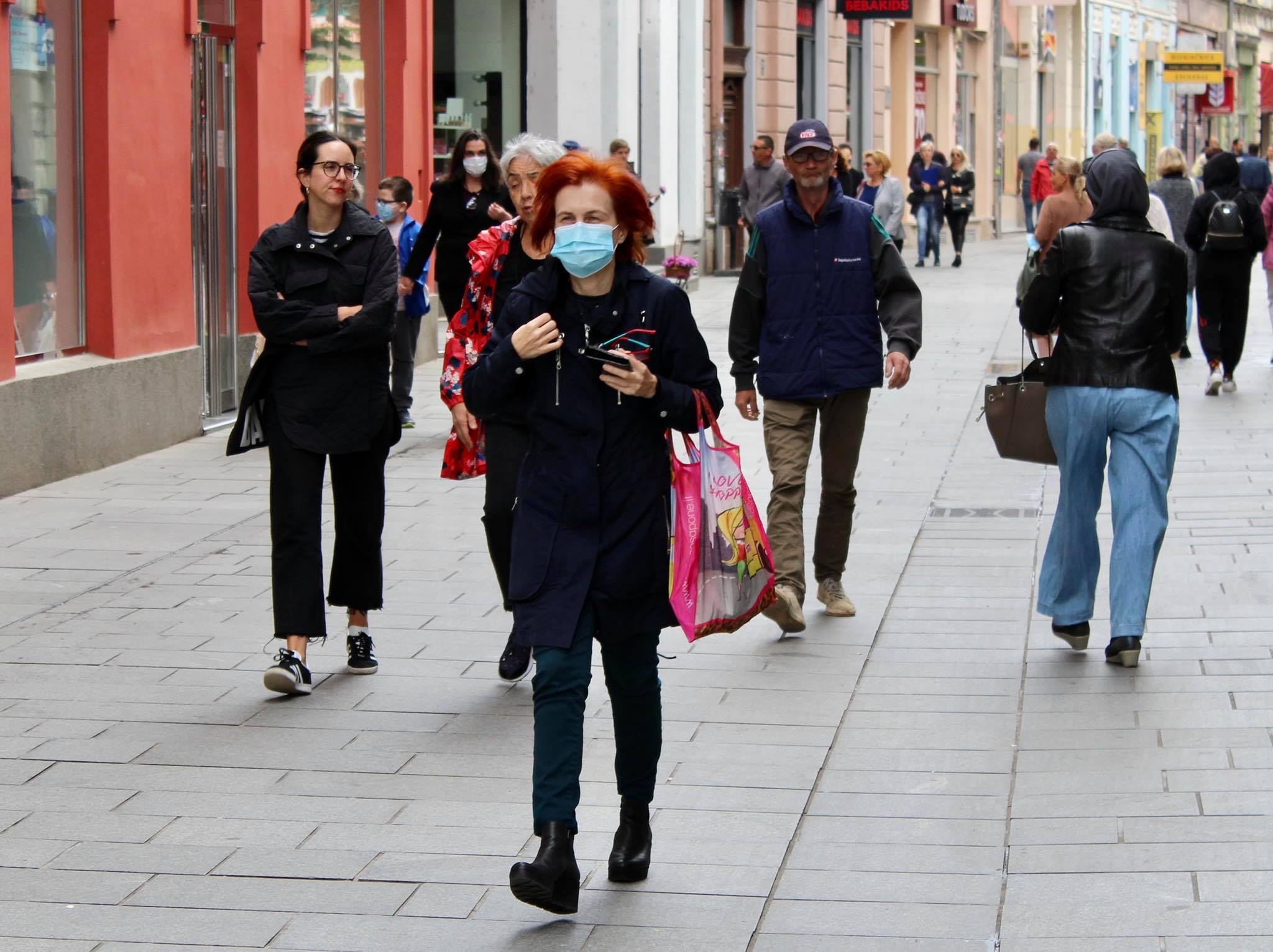 sarajevo maska korona 240814987_537821314170640_8575965798553354361_n