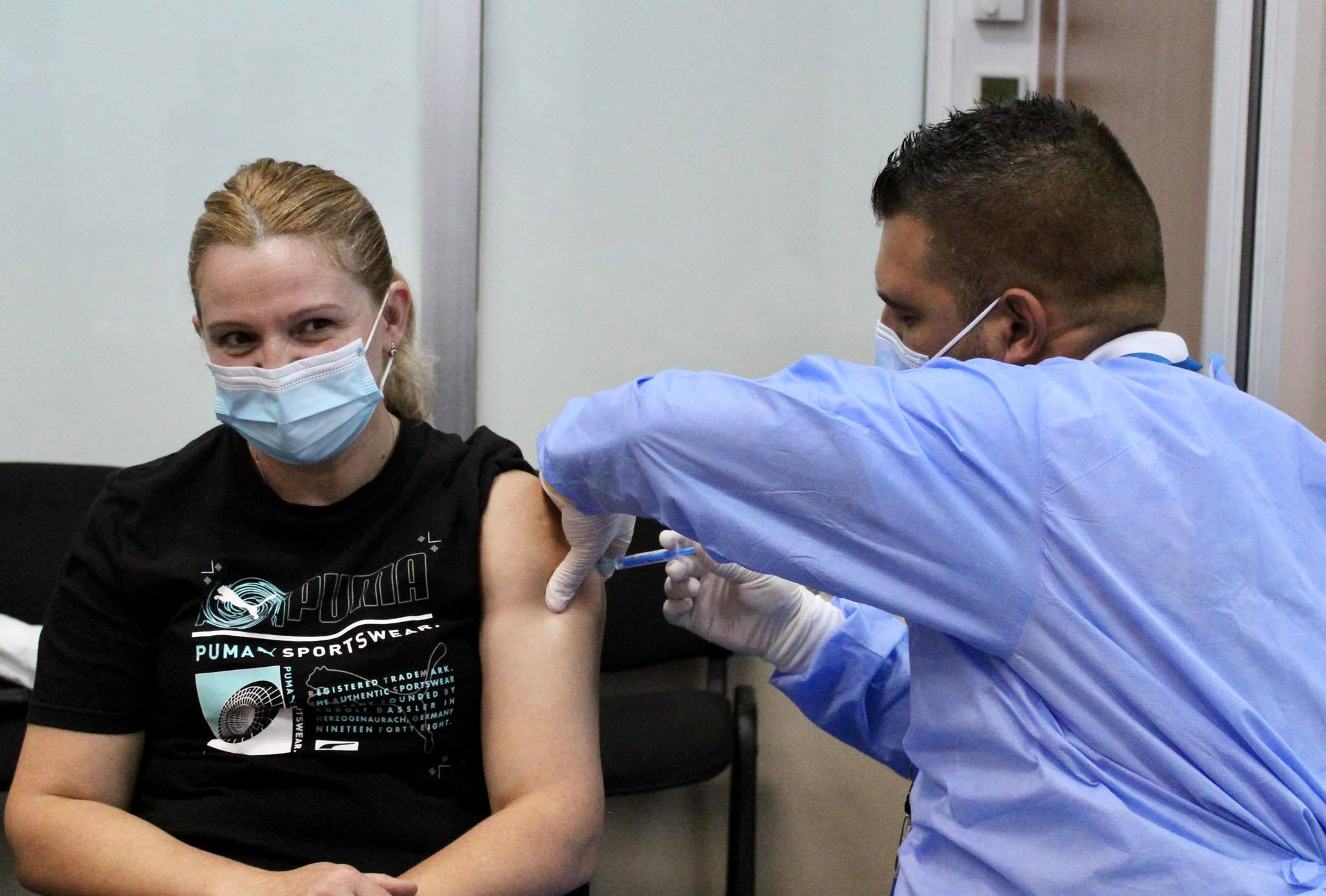 241120335_188894433244909_5660172555249524523_n