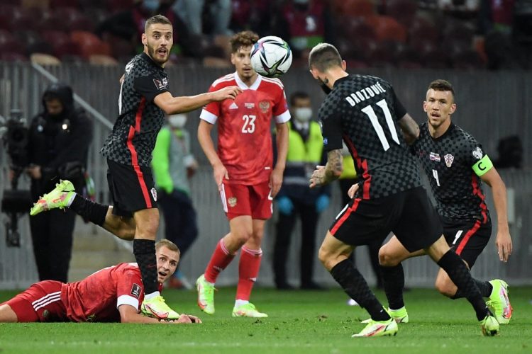 1630524130-000_9M27P9-750x500