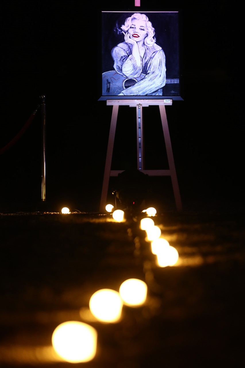 Prva samostalna izložba slikarke Elene Kovačević