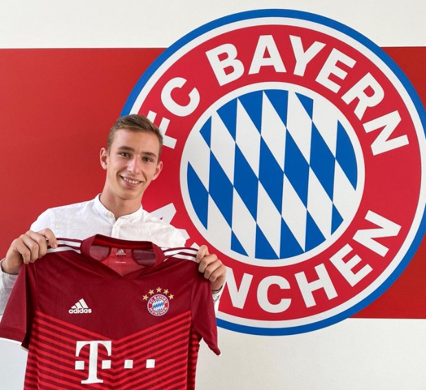 1631268990-Lovro-Zvonarek