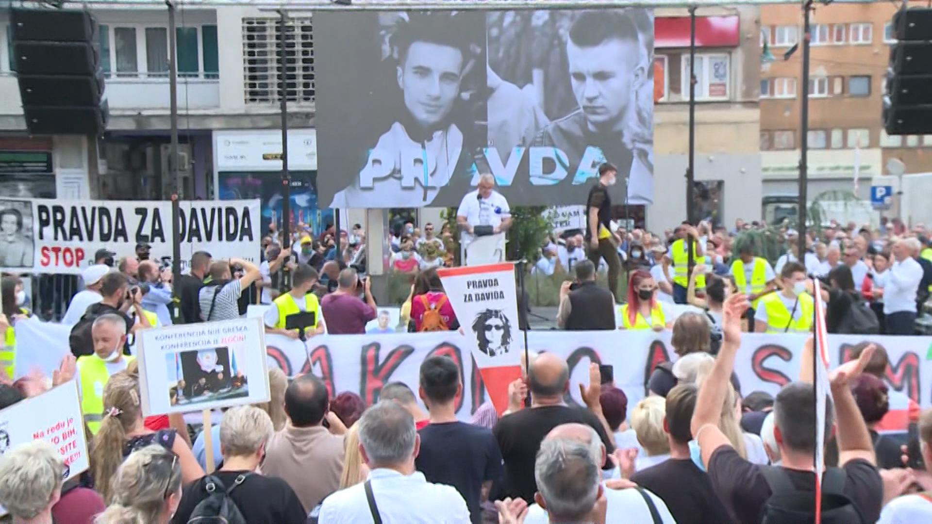 SA-PROTEST PKG-TJD-1(20210911-190025627).mxf.00_00_07_24.Still001