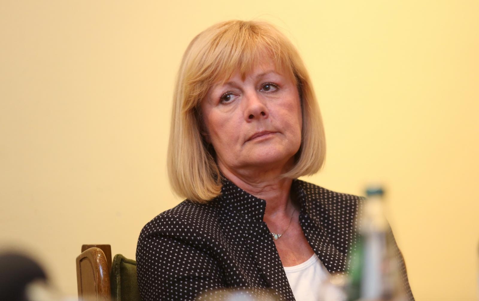 1631686344-PXL_241017_18474861