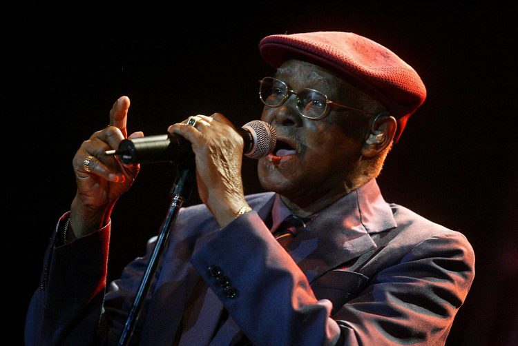 1631880014-000_NIC2004100937506-750x502