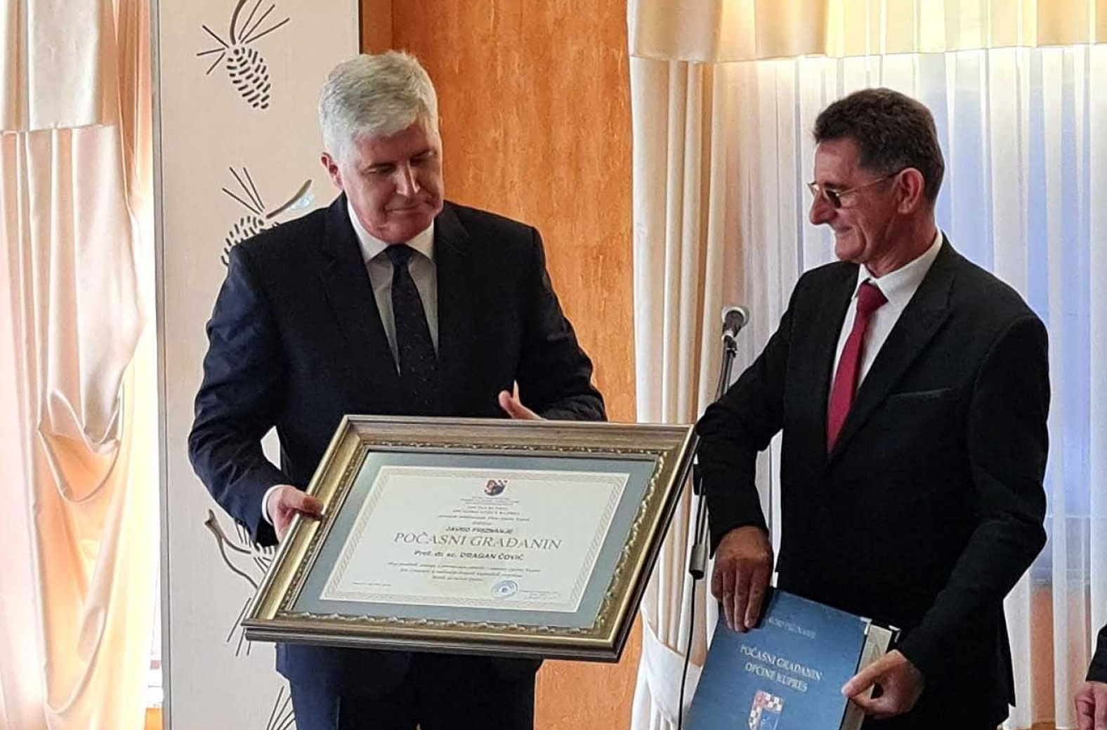 Dragan Čović proglašen počasnim građaninom Kupresa