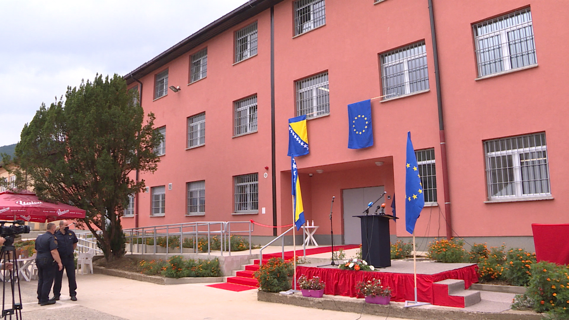 SA-.00_00_07_18.Still002