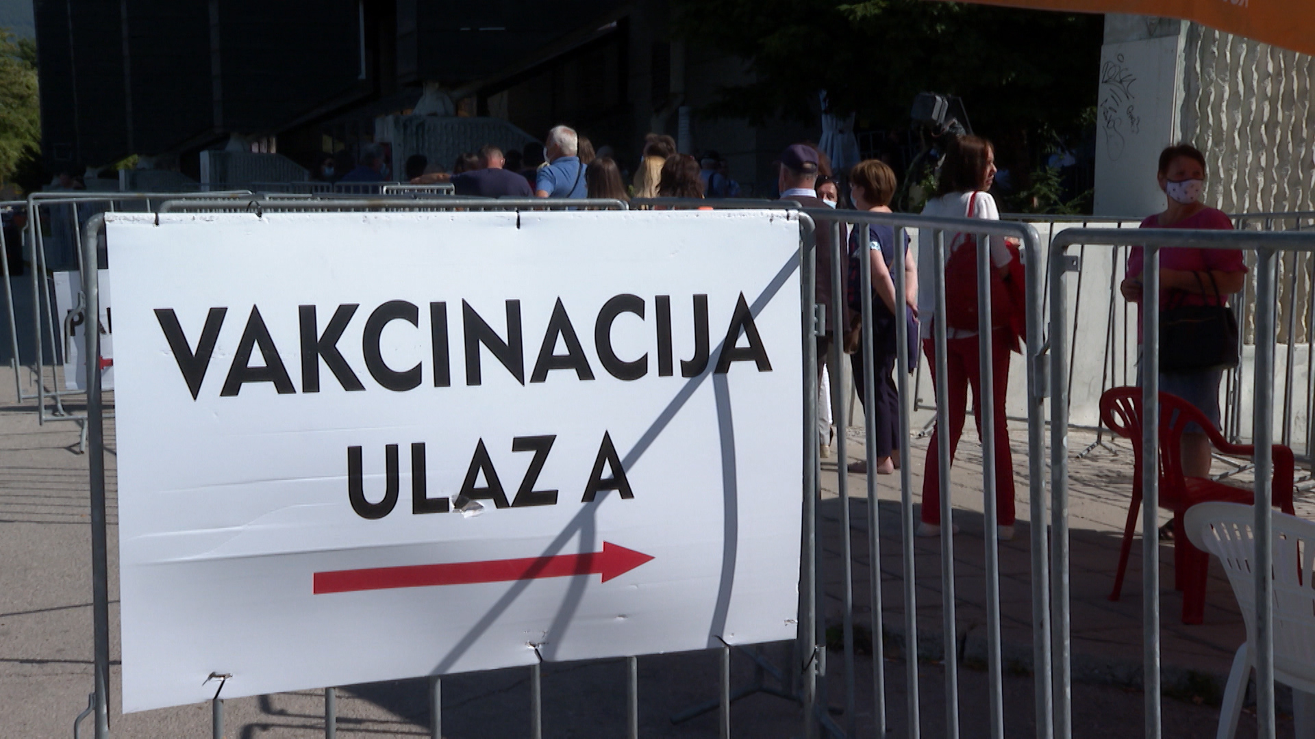 SA-.00_02_32_11.Still005