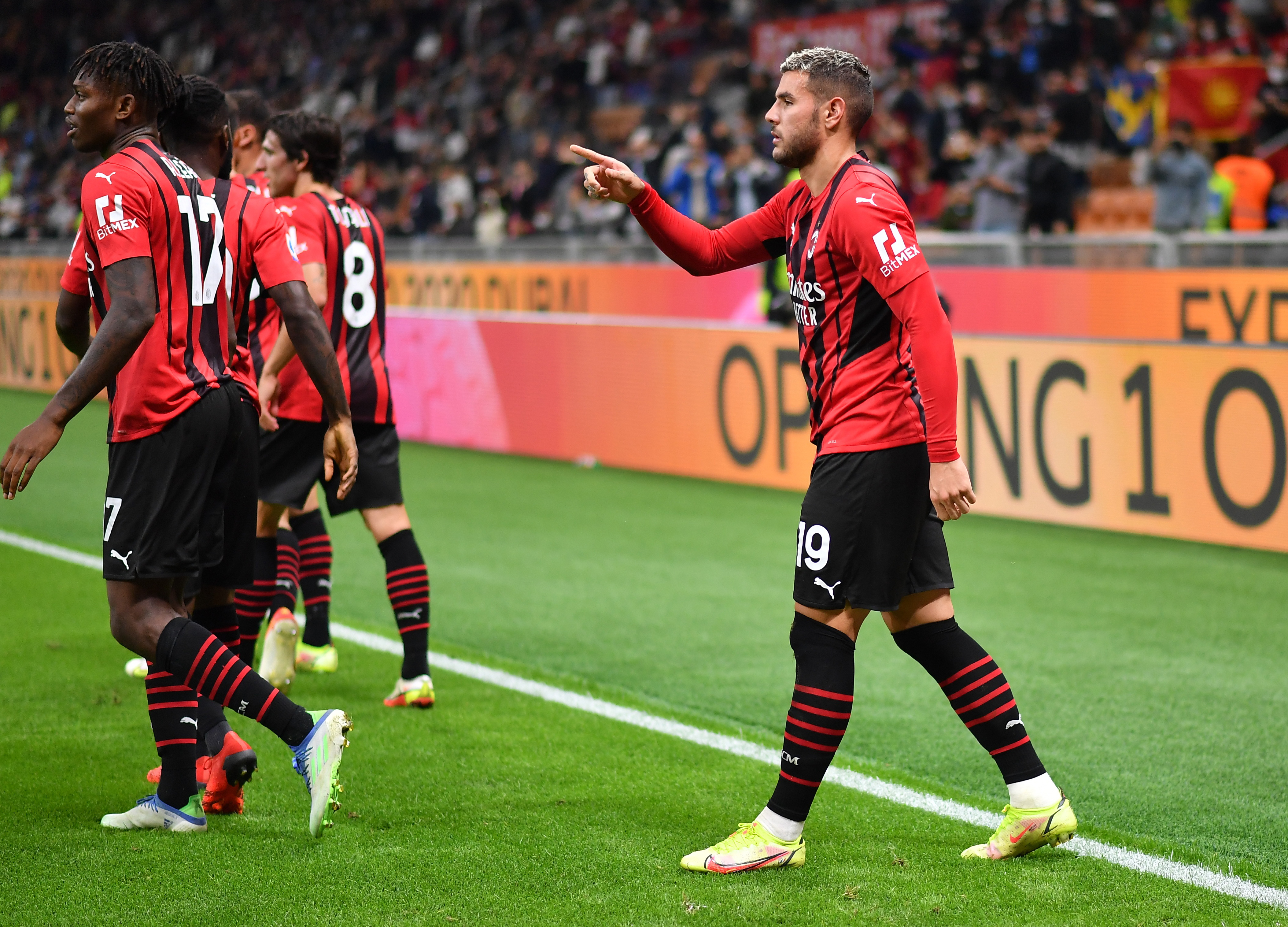 Serie A - AC Milan v Venezia