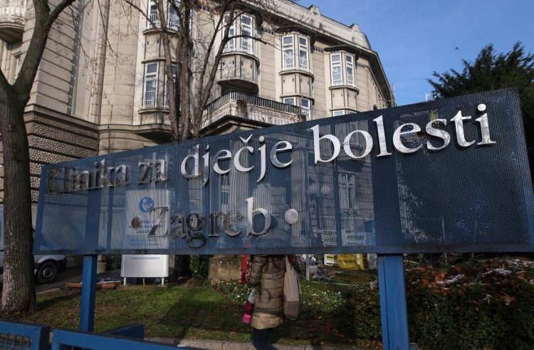 PXL_041220_31043630-750x491