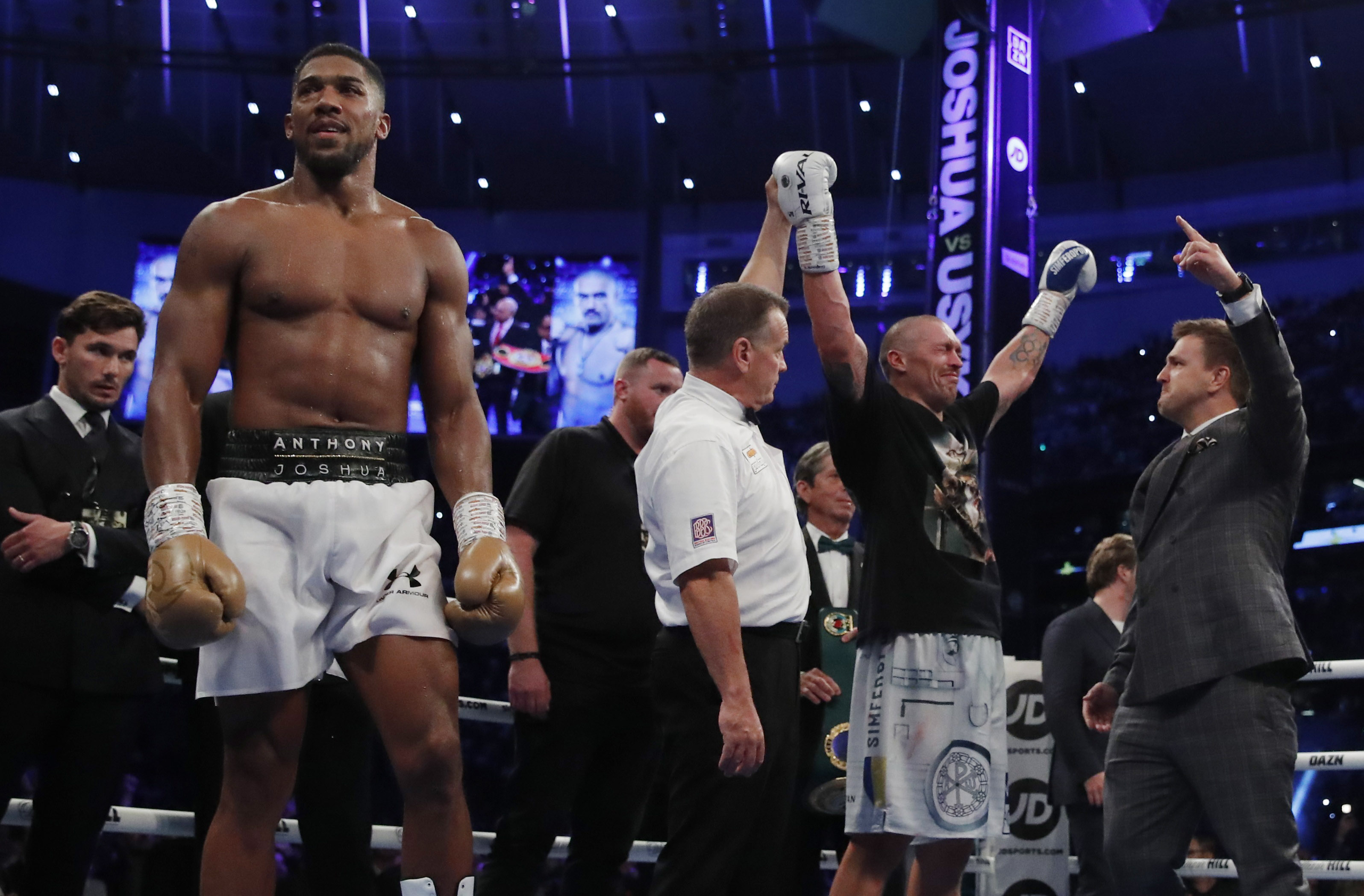 WBA, IBF &amp; WBO Heavyweight Titles - Anthony Joshua v Oleksandr Usyk