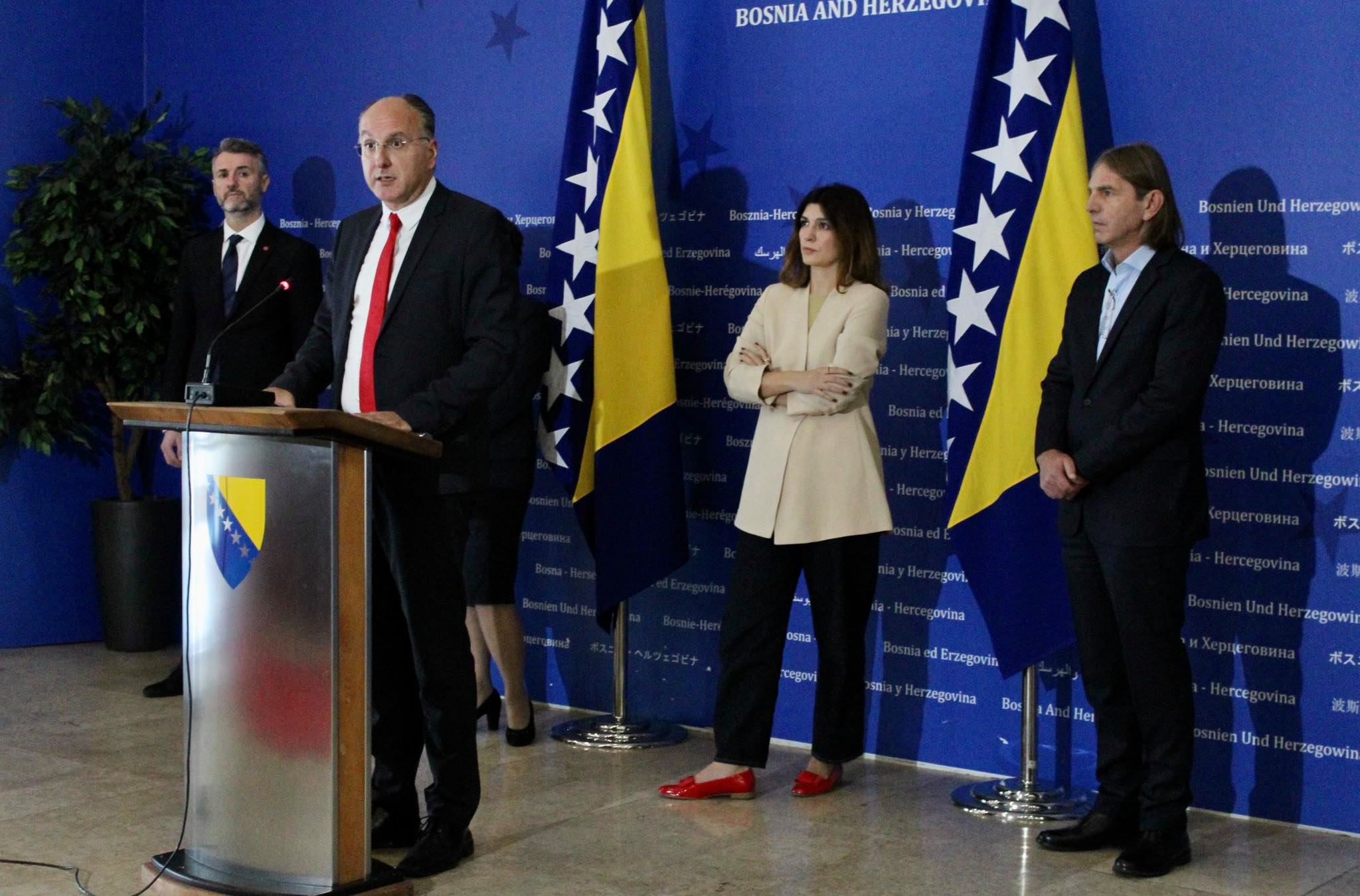 nasa stranka forto arnaut