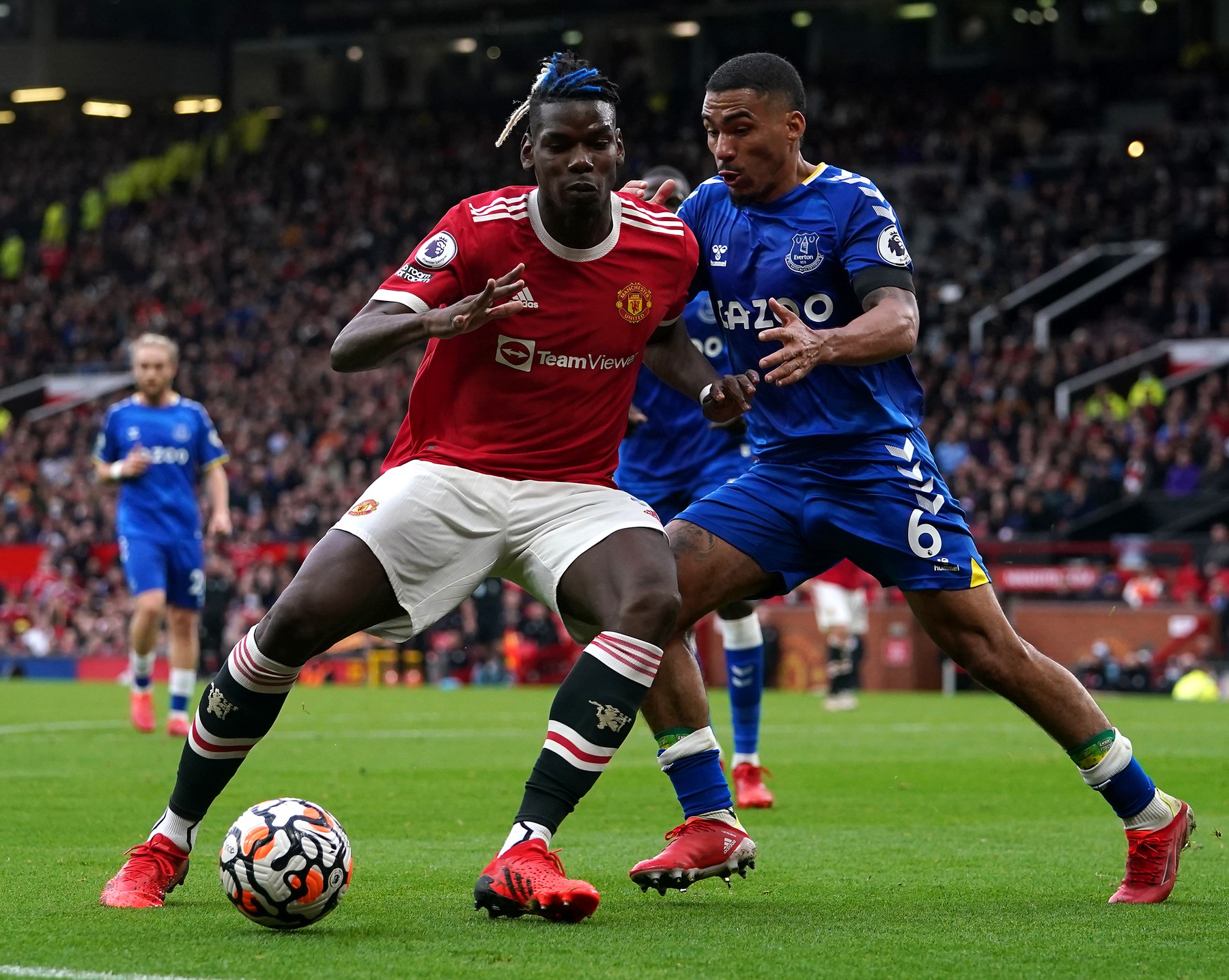Manchester United v Everton - Premier League - Old Trafford