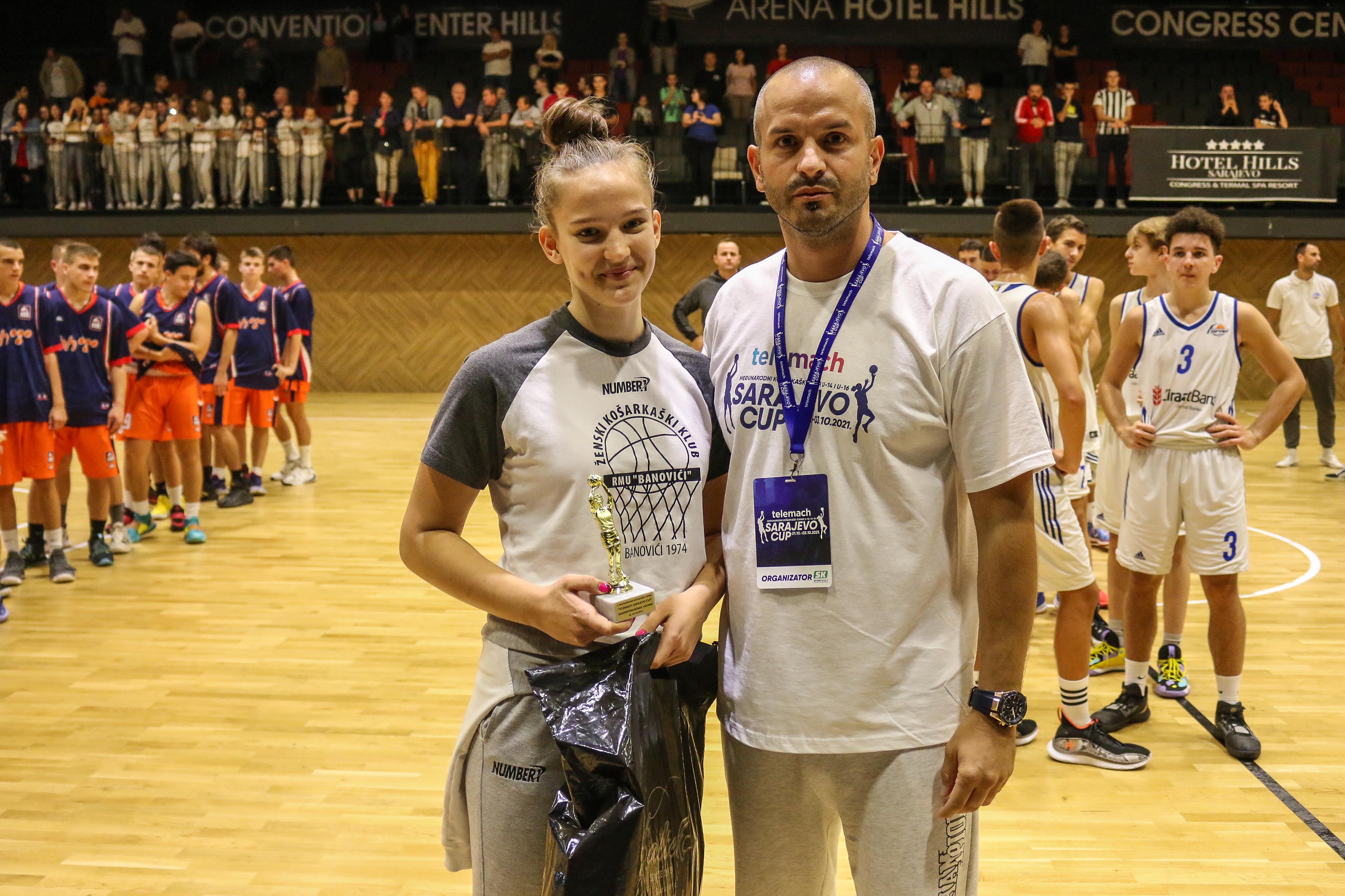 INDIVUALNA NAGRADA ZA DJEVOJKE-NAJPERSPEKTIVNIJA KOŠARKAŠICA