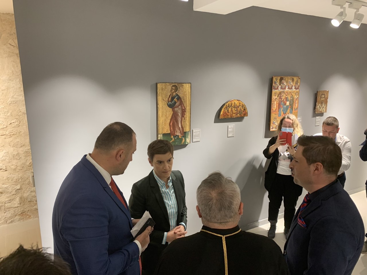 thumbnail_IMG-2d4350e7533dc709ca36092a88e8b74e-V (1)